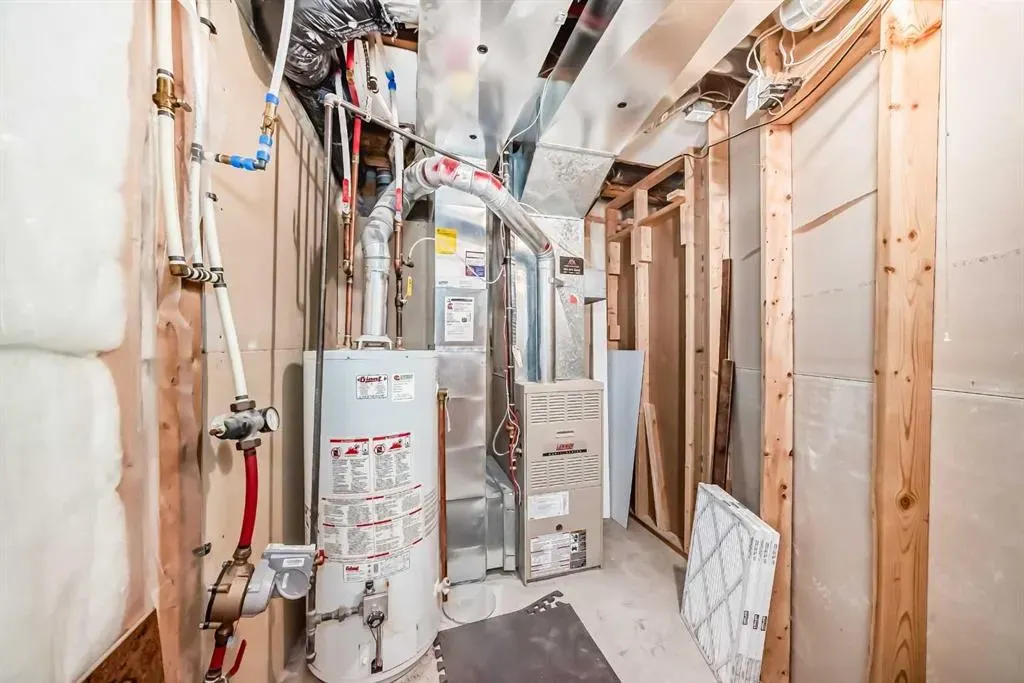 238 Bridleridge Way SW