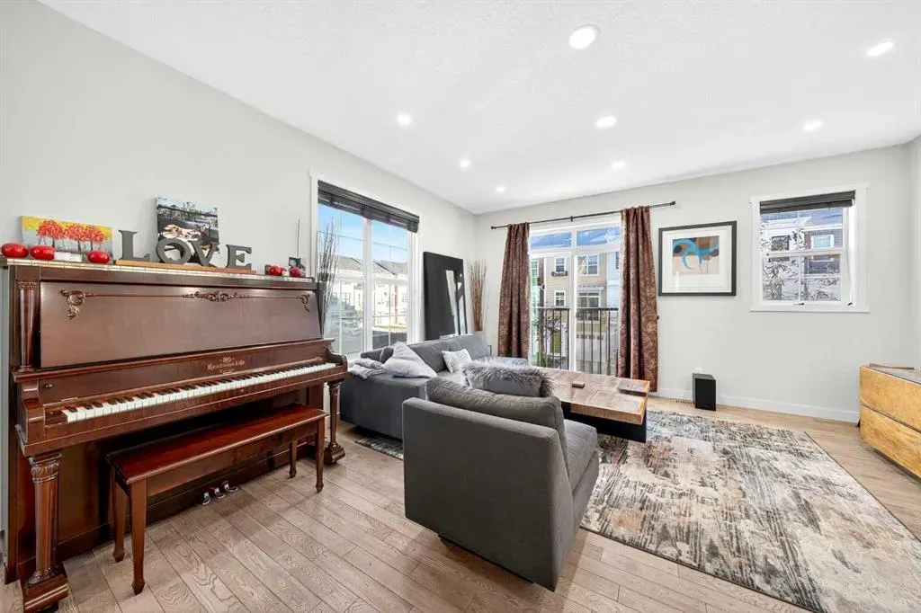 503 Nolanfield Villas NW