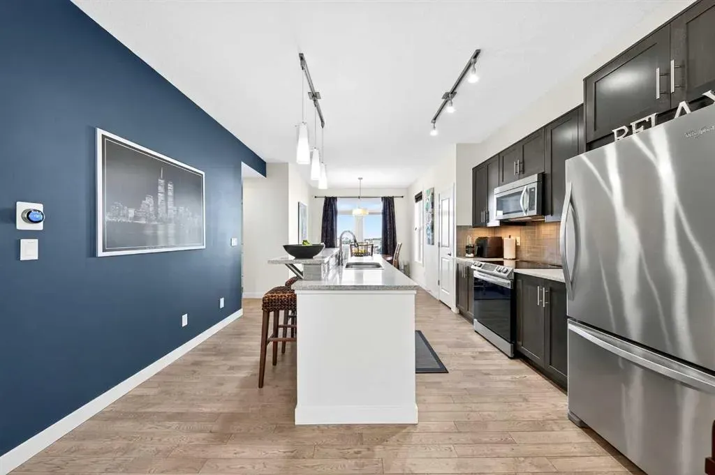 503 Nolanfield Villas NW