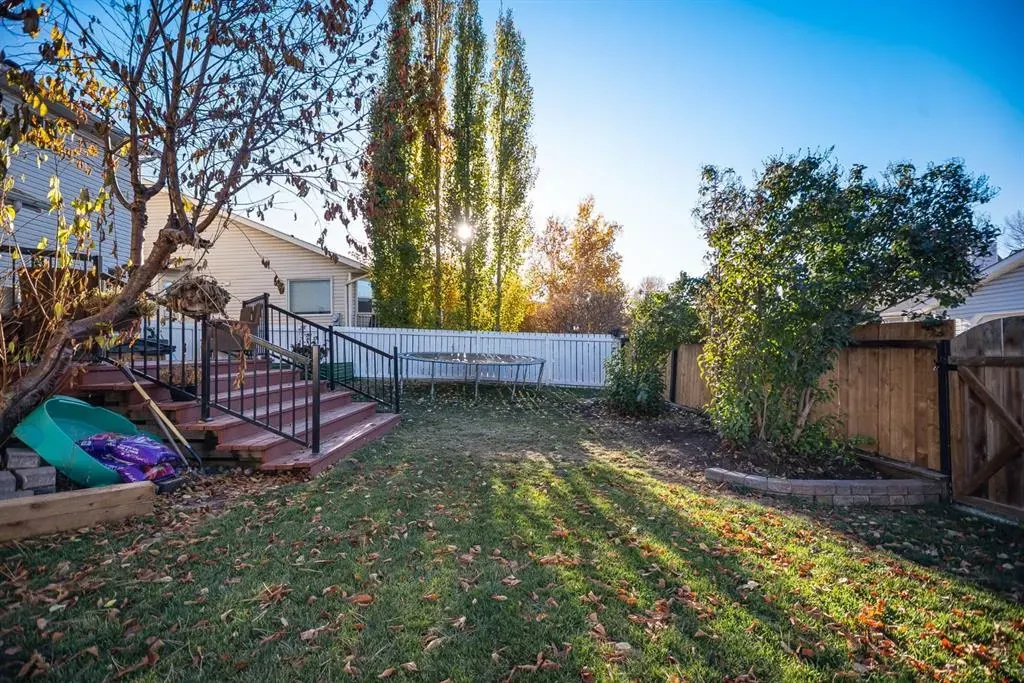 18 Westridge Crescent