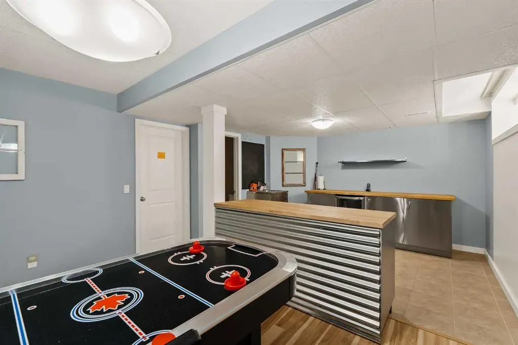 42 Drake Landing Drive