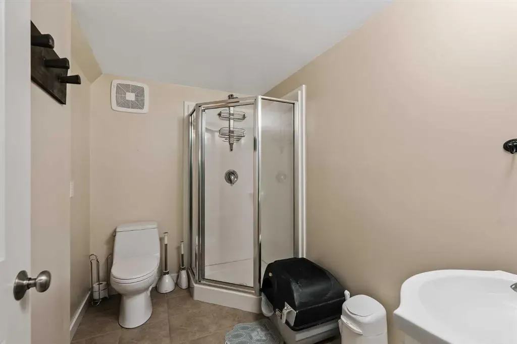 42 Drake Landing Drive