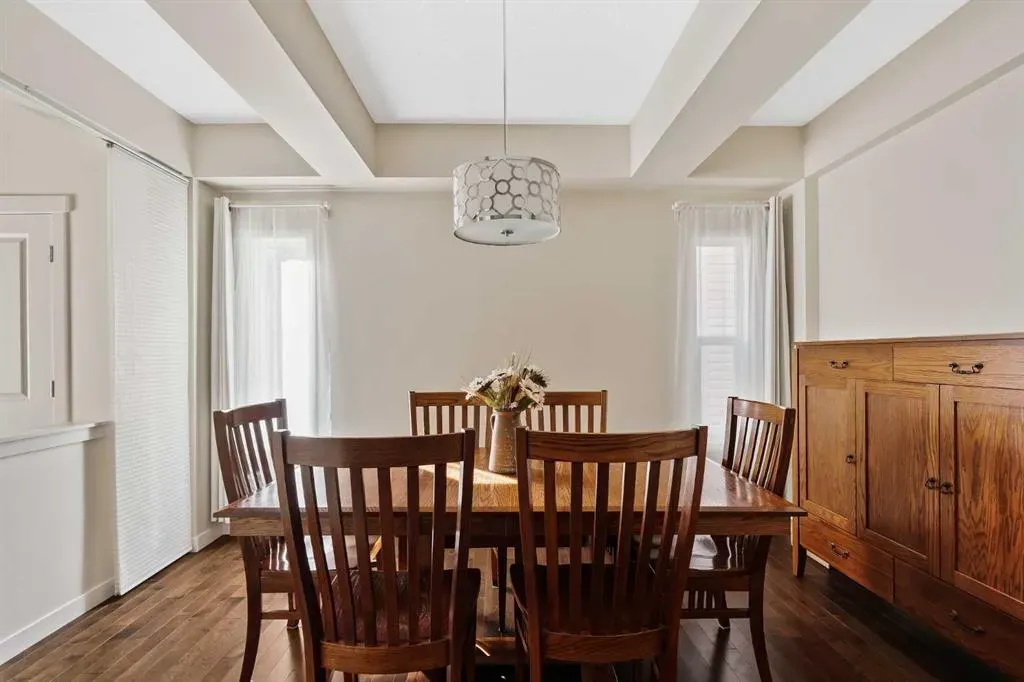 42 Drake Landing Drive