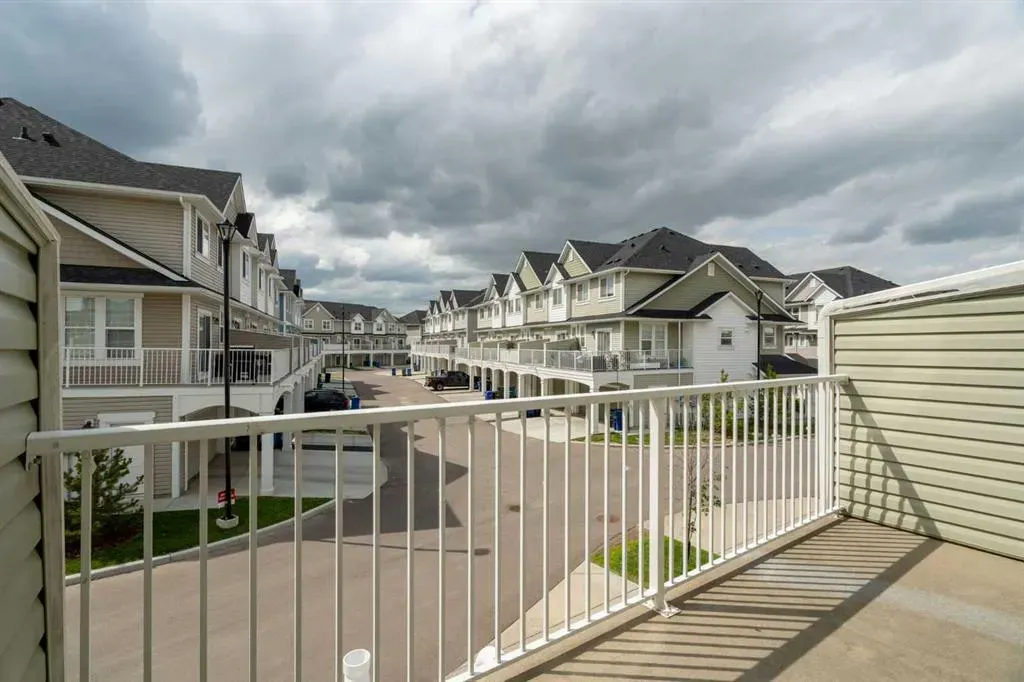 240 Copperleaf Way SE