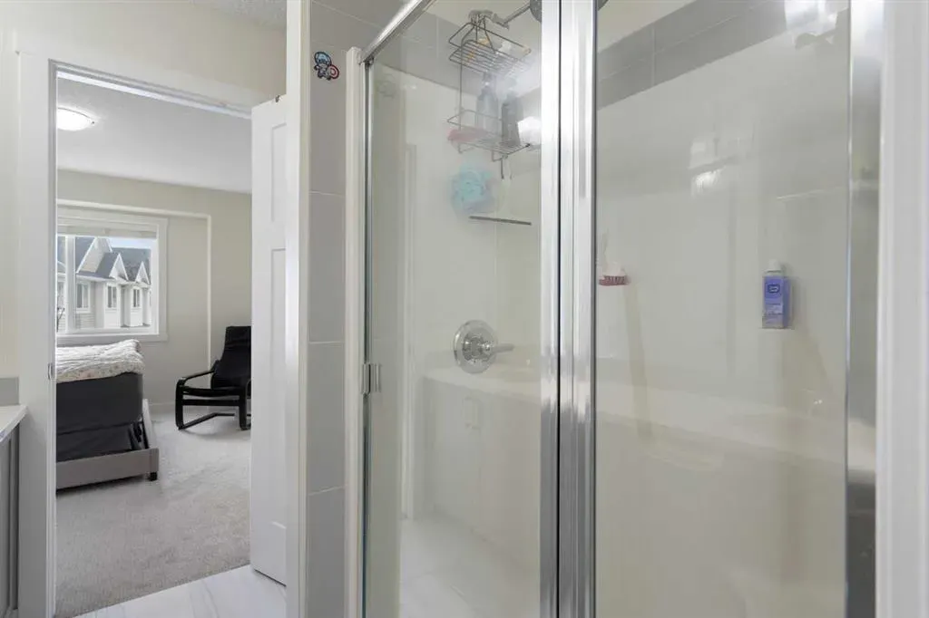 240 Copperleaf Way SE