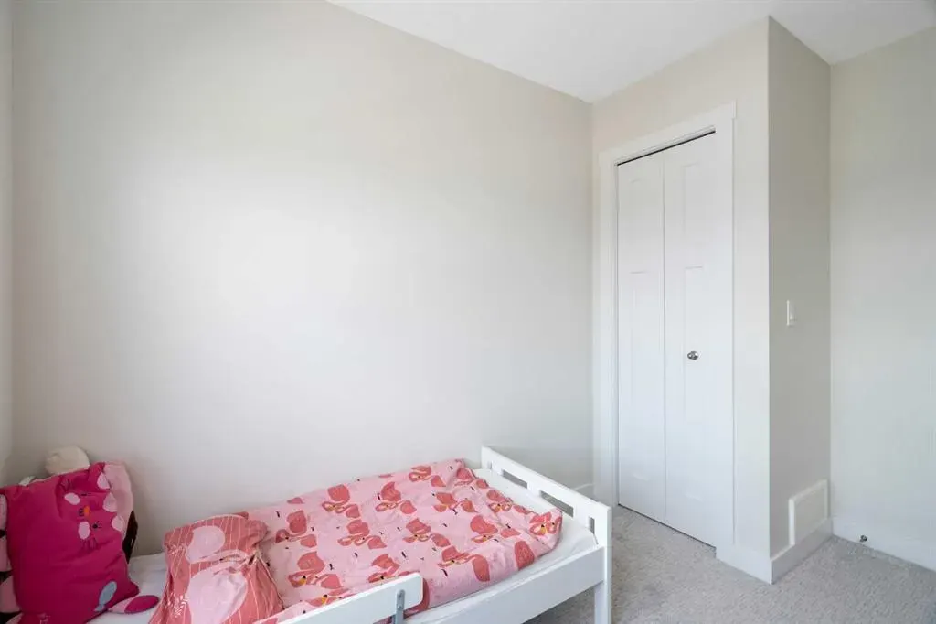 240 Copperleaf Way SE