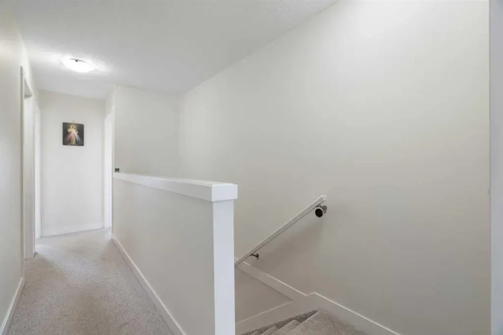 240 Copperleaf Way SE