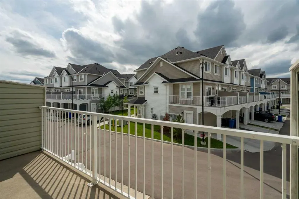 240 Copperleaf Way SE