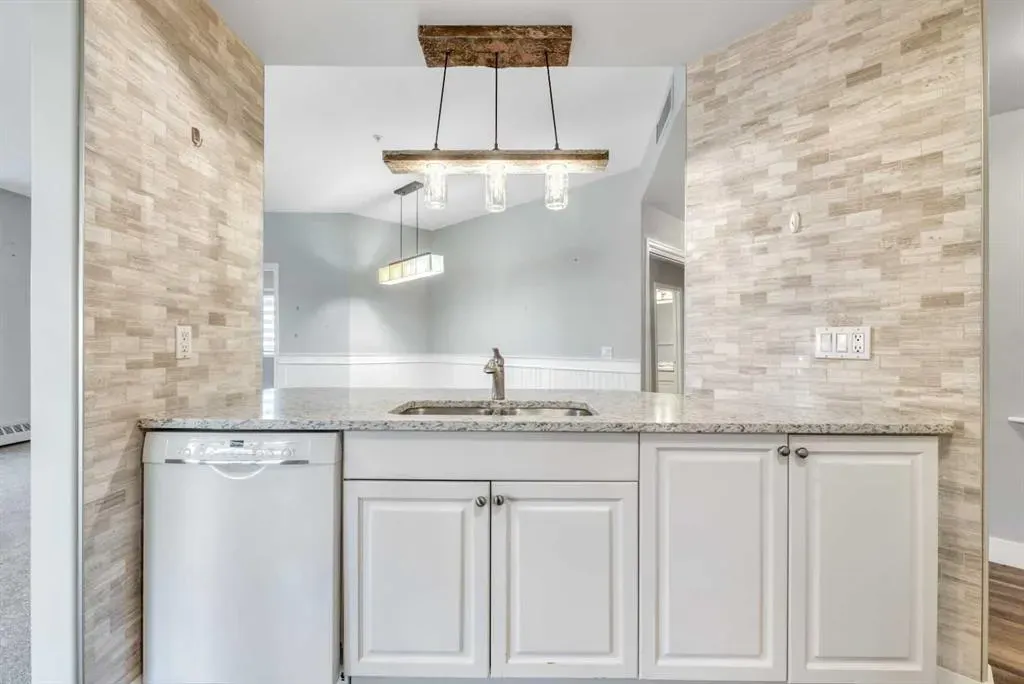 43 Westlake Circle, #112