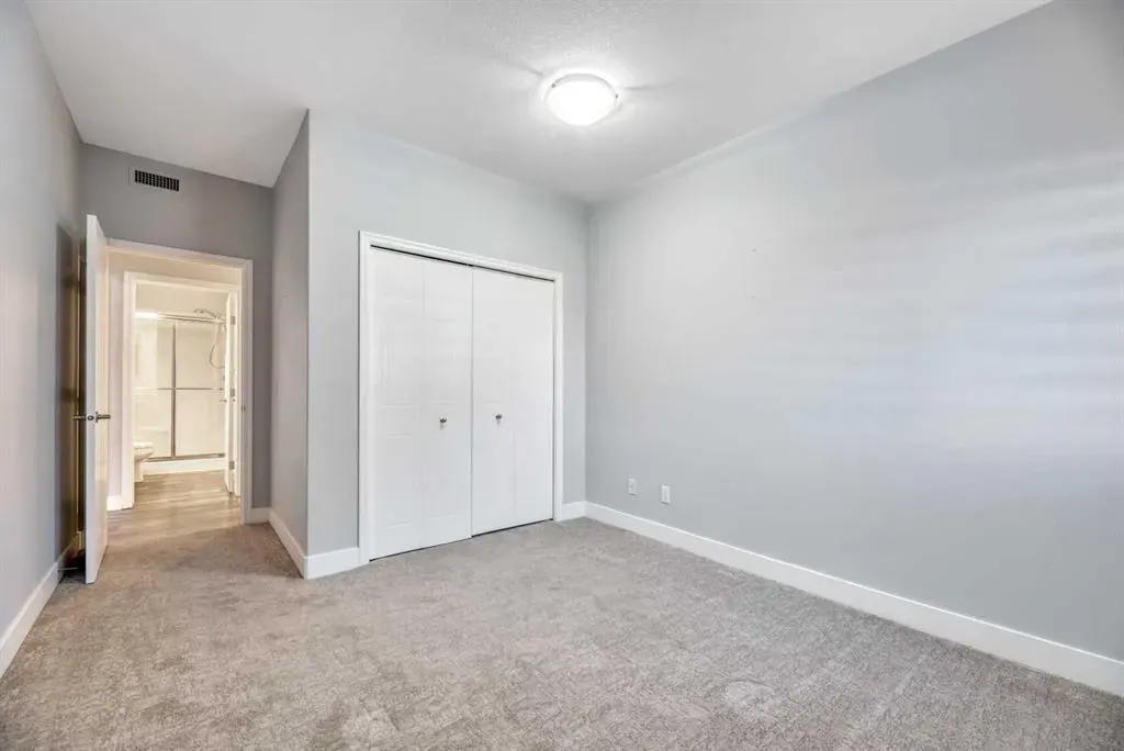 43 Westlake Circle, #112