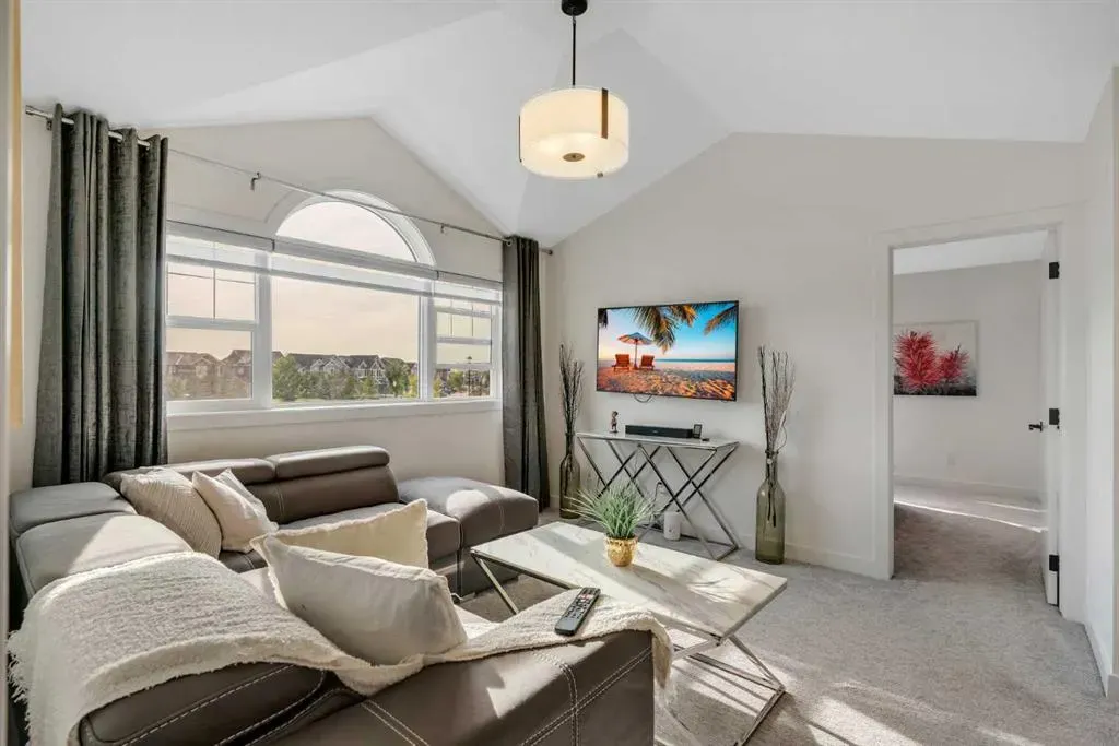 1315 Bayside Drive SW