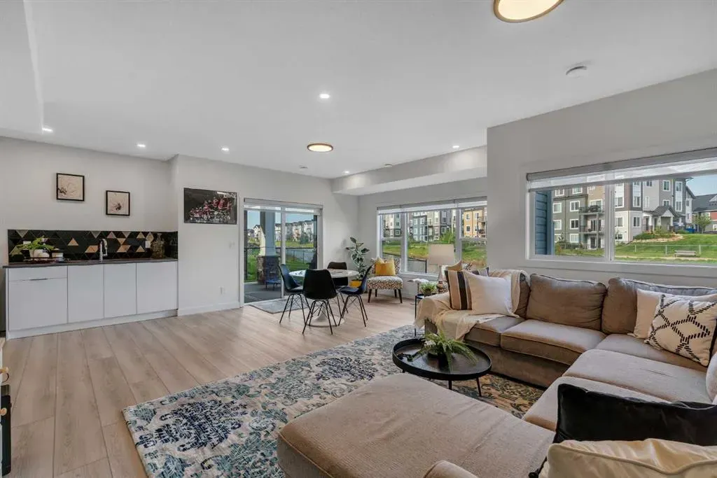 1315 Bayside Drive SW