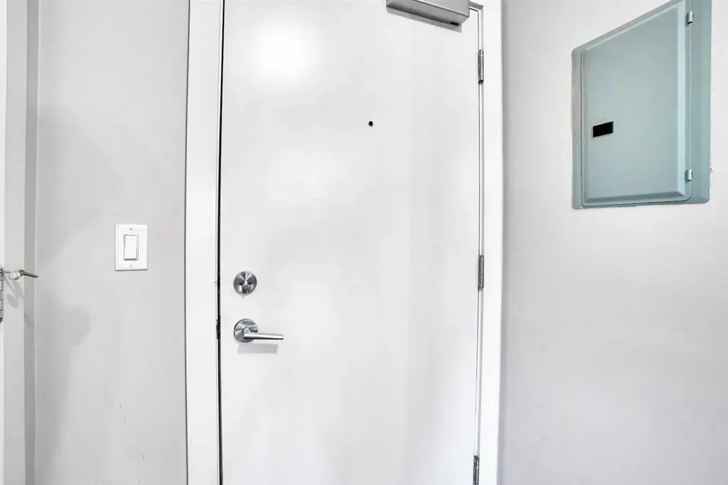 3 Taracove Estate Drive NE, #102