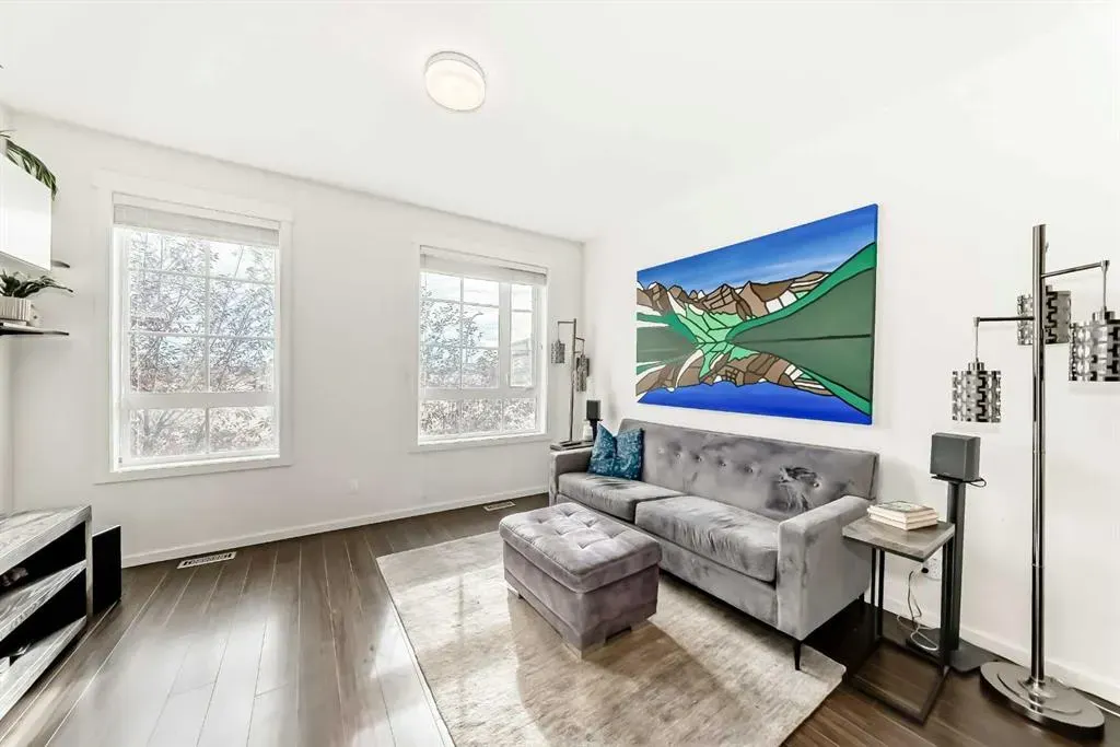 227 Copperpond Common SE