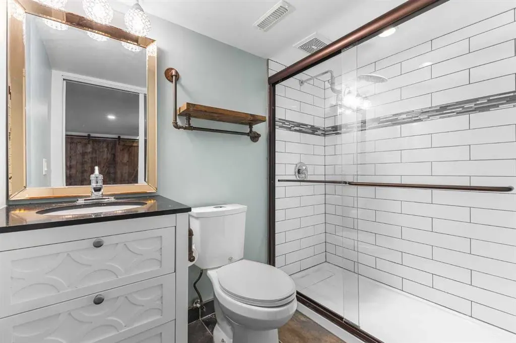 187 Baywater Rise SW