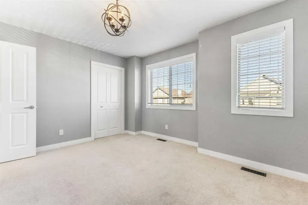 187 Baywater Rise SW