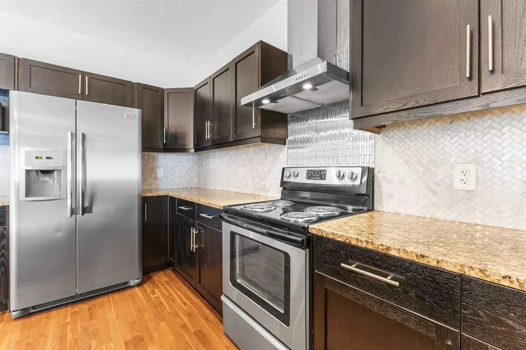 187 Baywater Rise SW