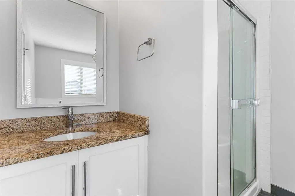 187 Baywater Rise SW