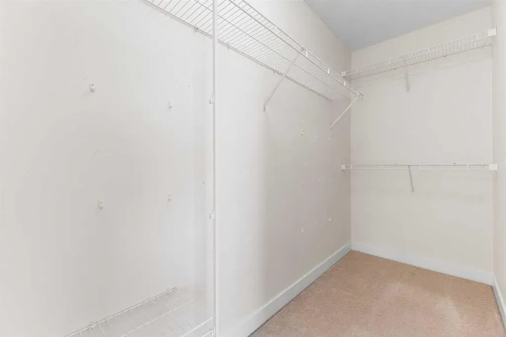 187 Baywater Rise SW