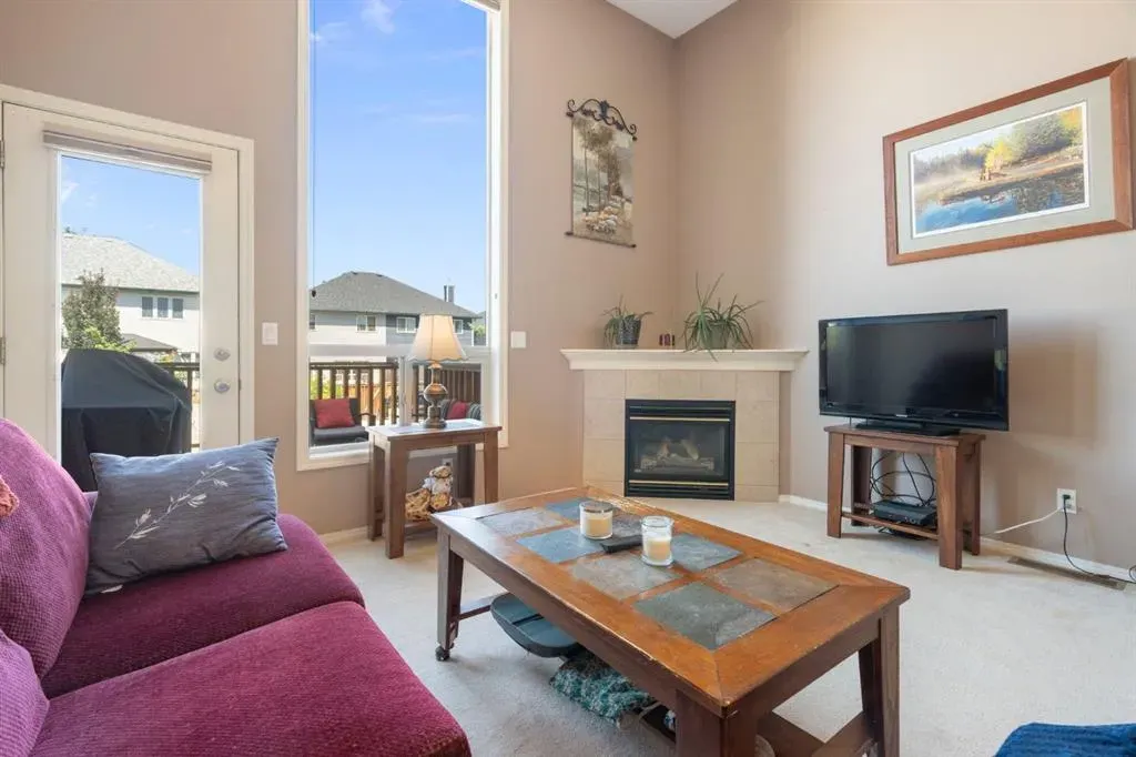 122 Bridlewood Lane SW