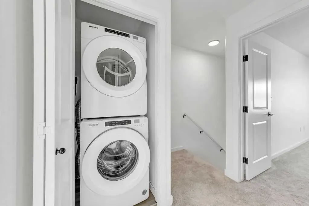 3616 41 B Avenue, #19