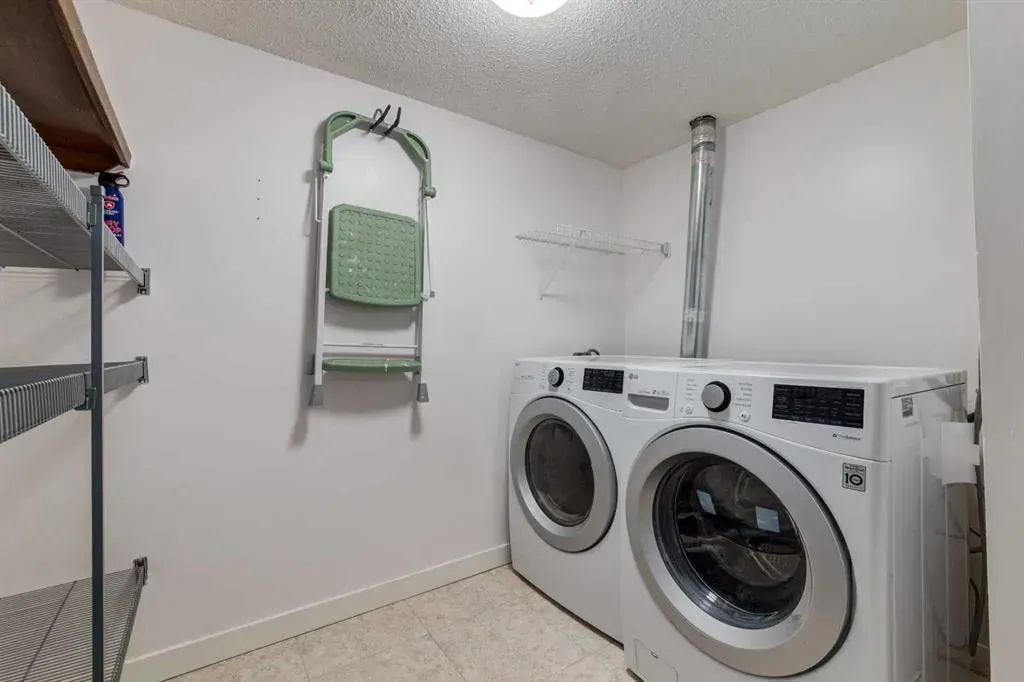 3500 Varsity Drive NW, #1601