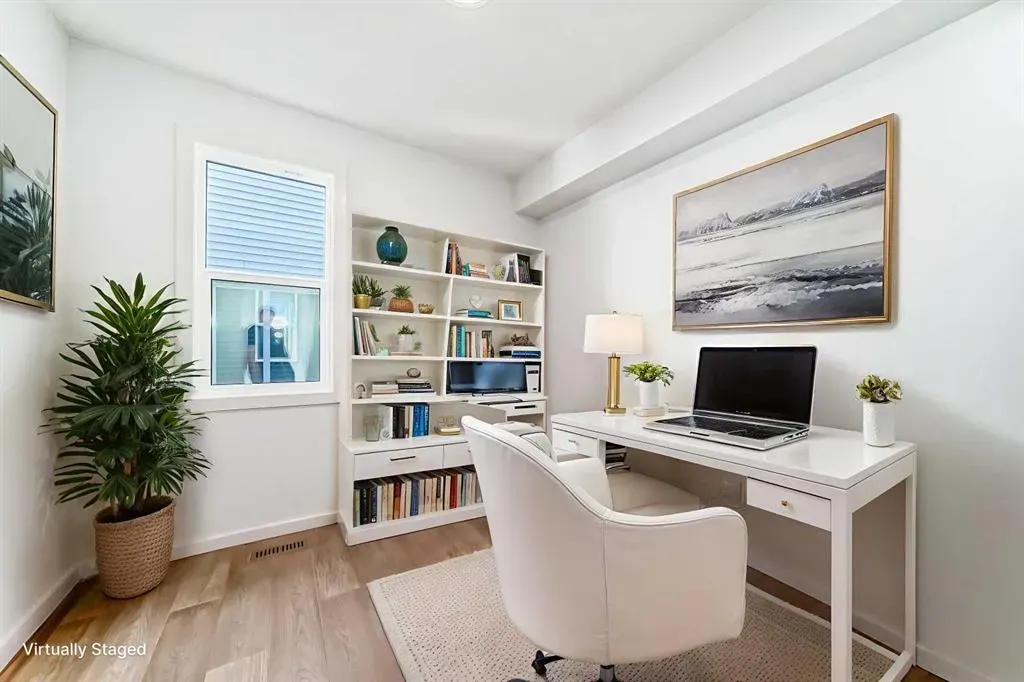 52 Creekside Path SW