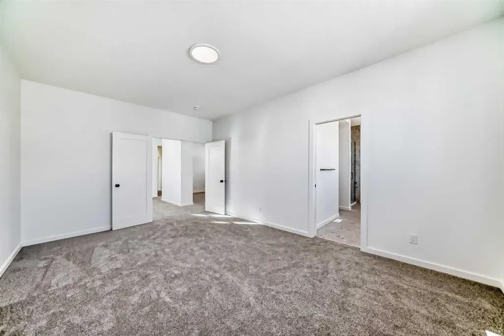 52 Creekside Path SW