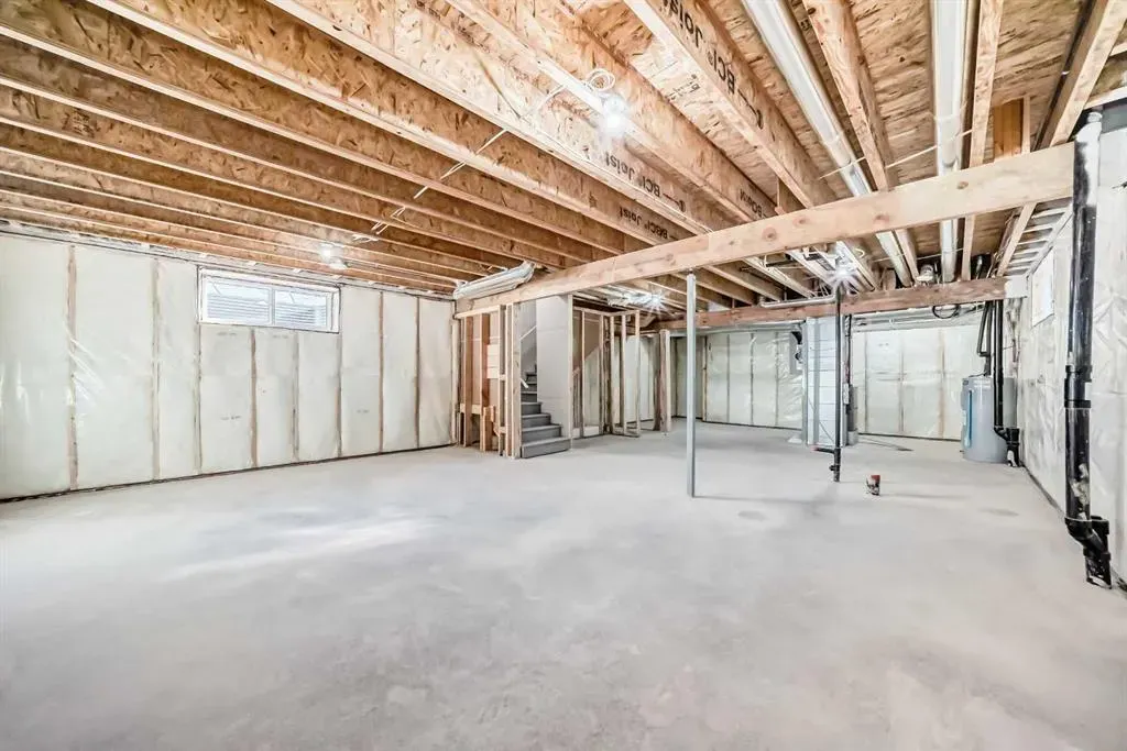 52 Creekside Path SW