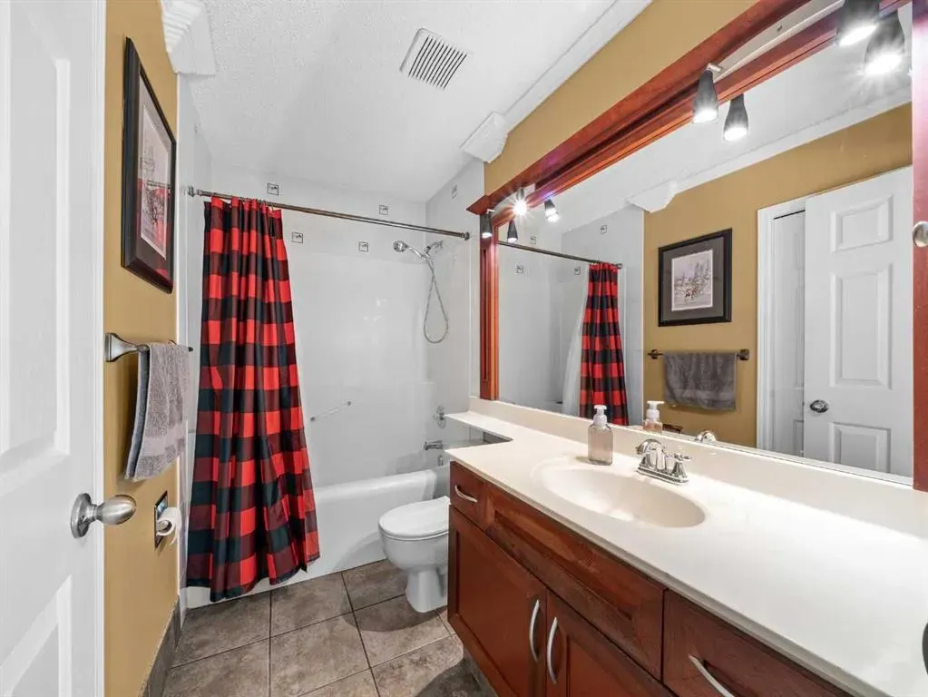 9995 Scurfield Drive NW