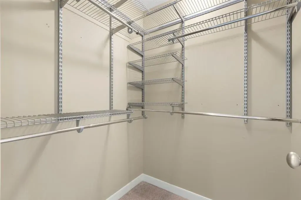 328 Silverado Plains Circle SW