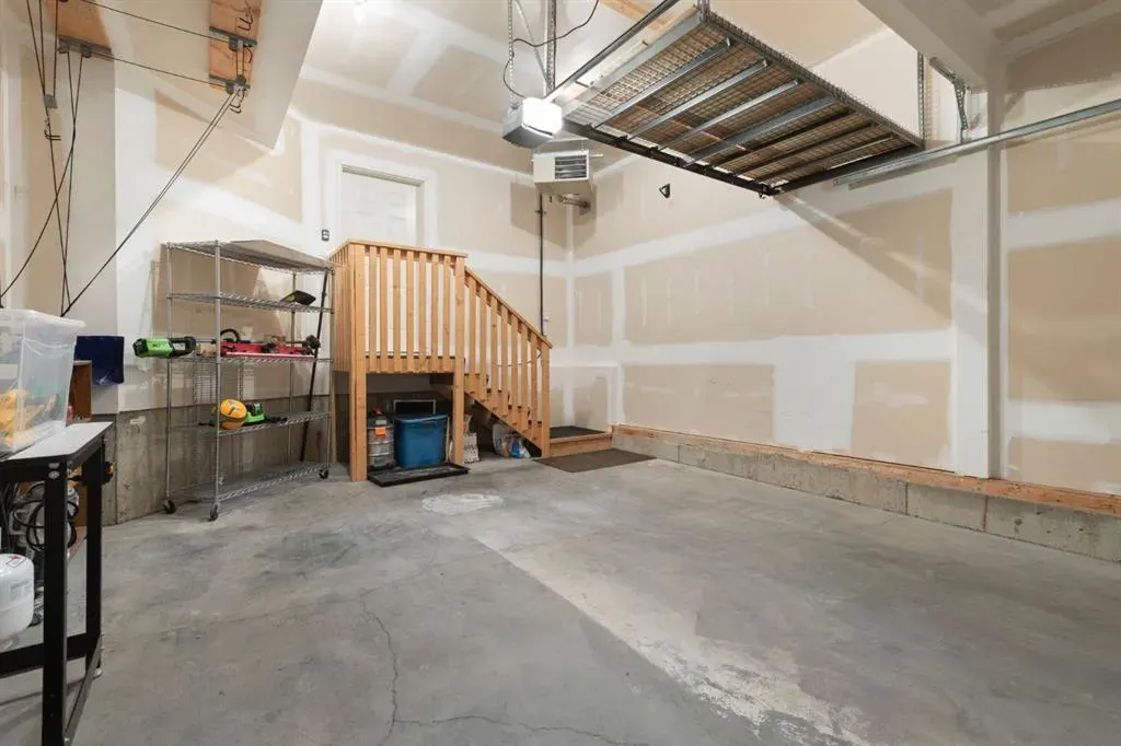 328 Silverado Plains Circle SW