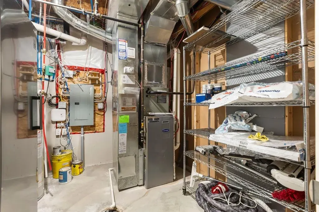 328 Silverado Plains Circle SW