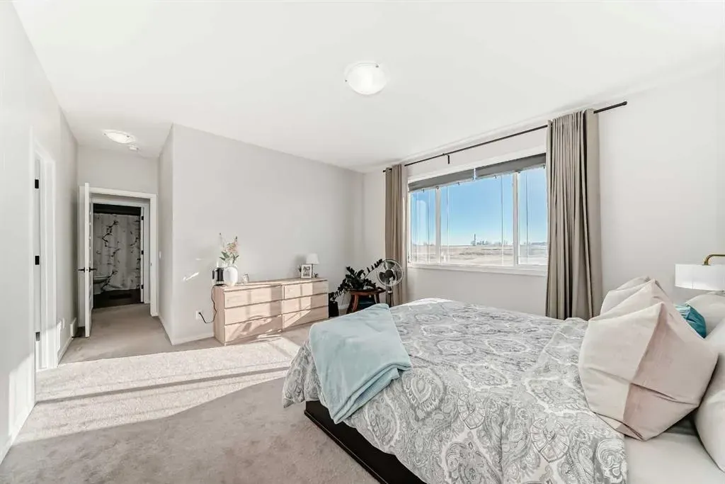 99 Cityline Point NE