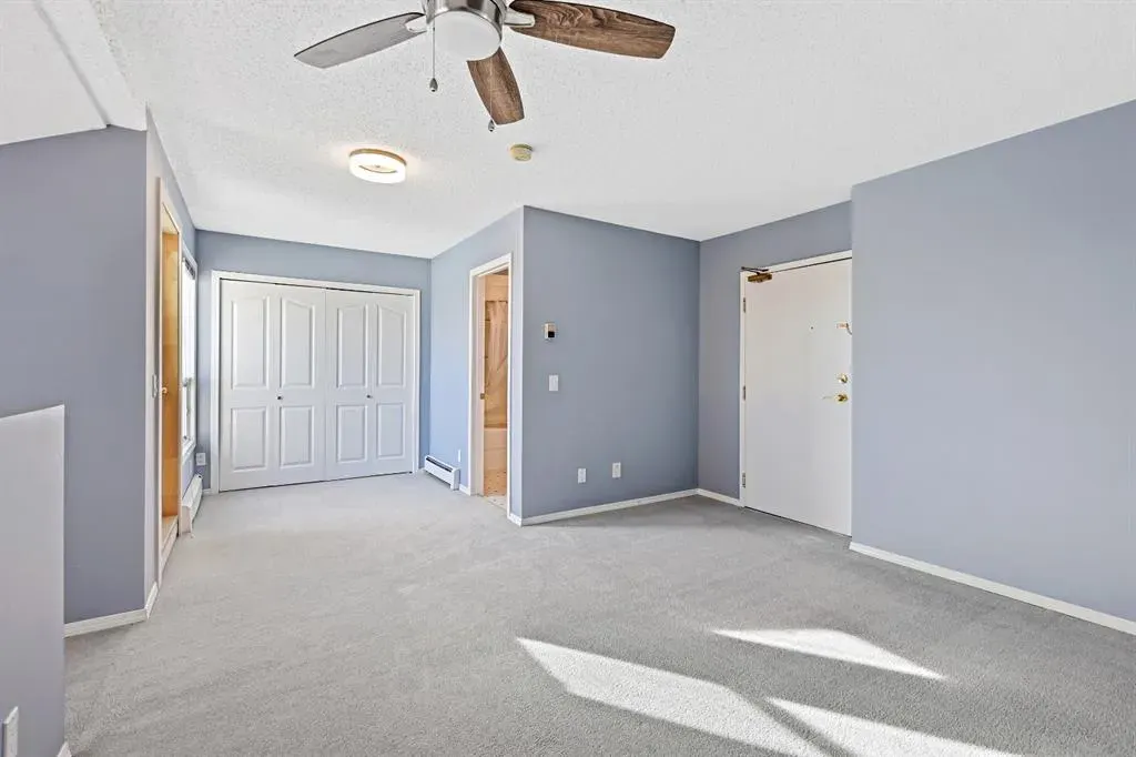 102 Centre Court, #309