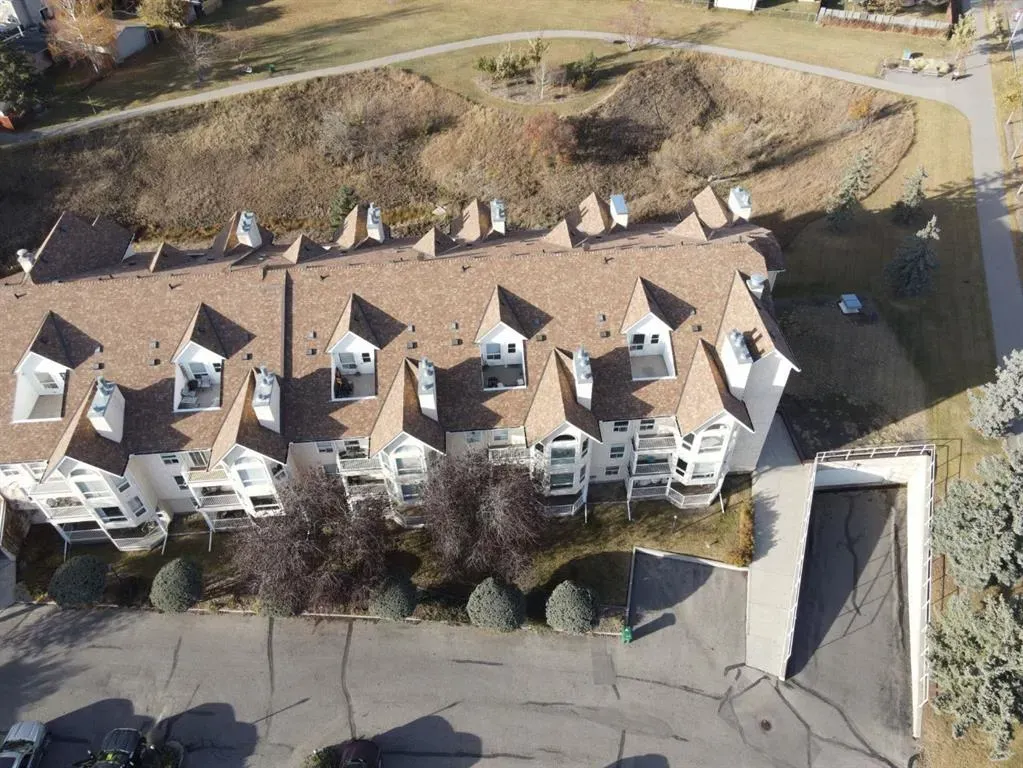 102 Centre Court, #309