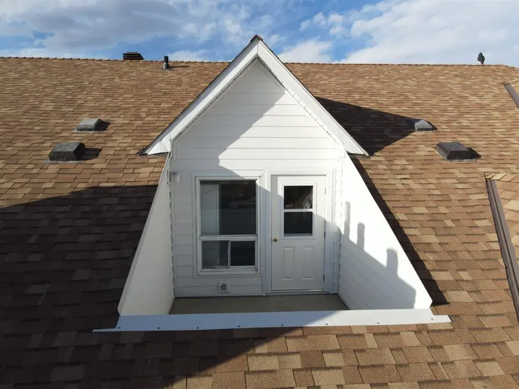 102 Centre Court, #309