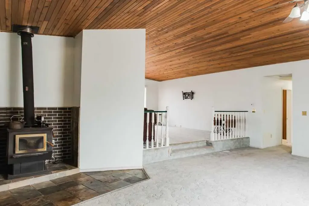 722055 Range Road 43