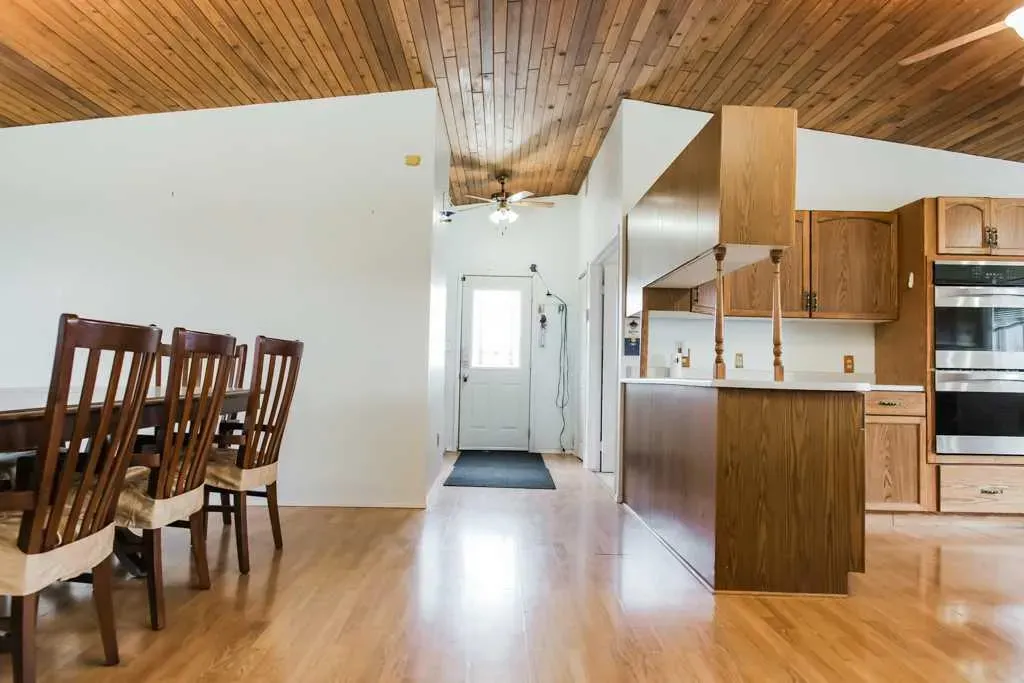 722055 Range Road 43