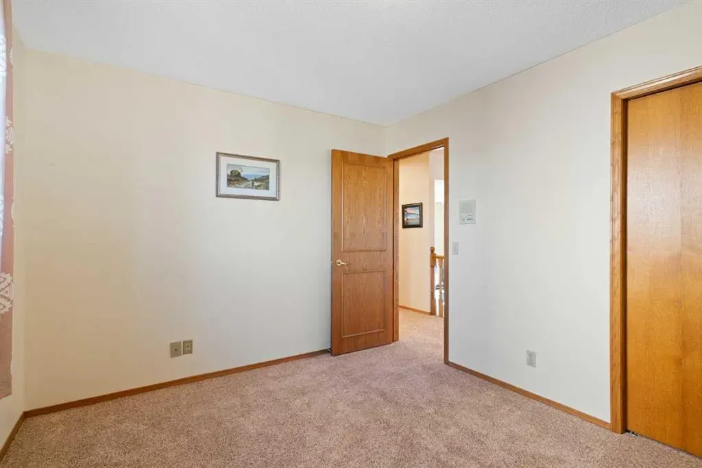 79 Edenstone View NW