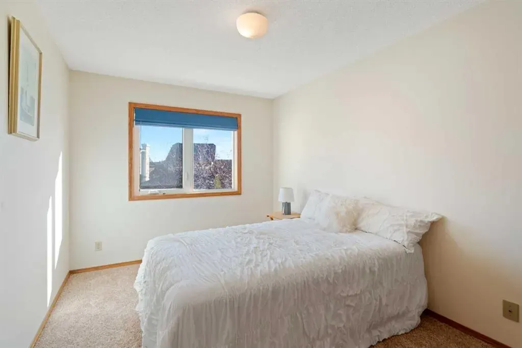 79 Edenstone View NW