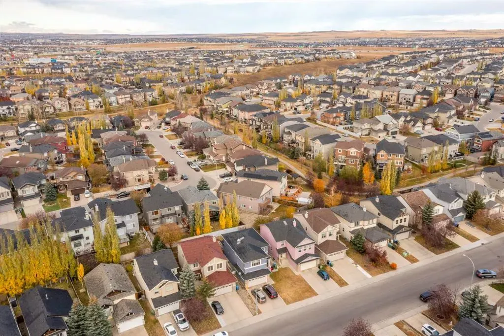 131 Panatella Close NW