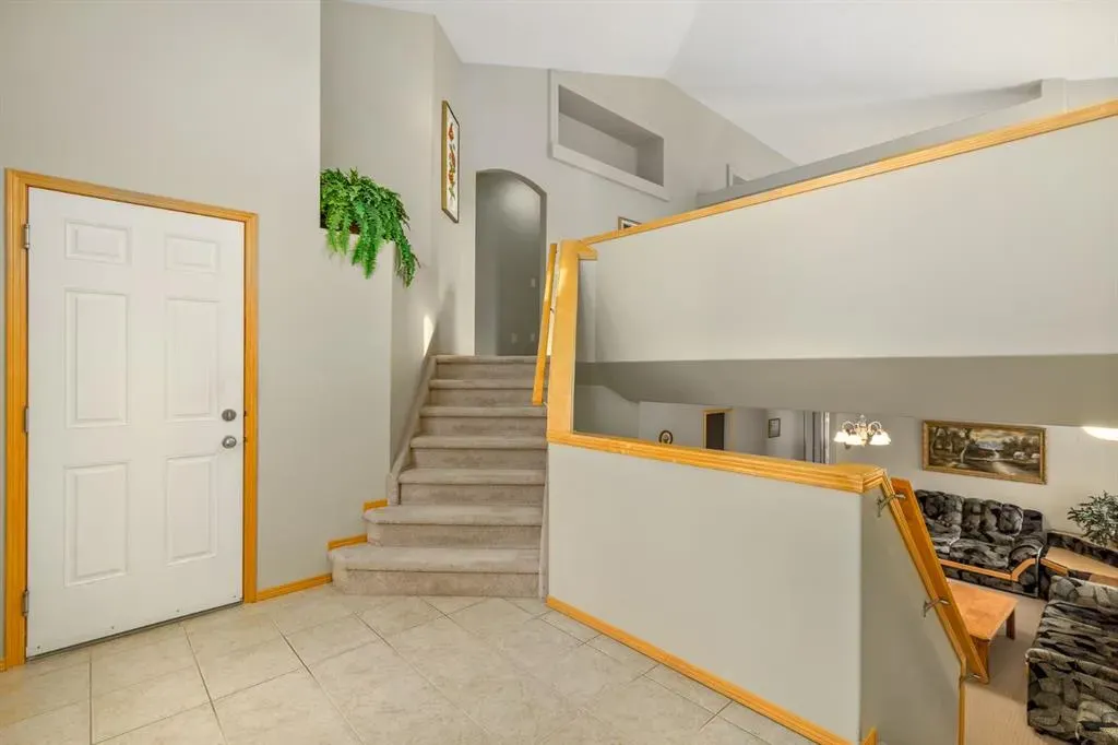 131 Panatella Close NW