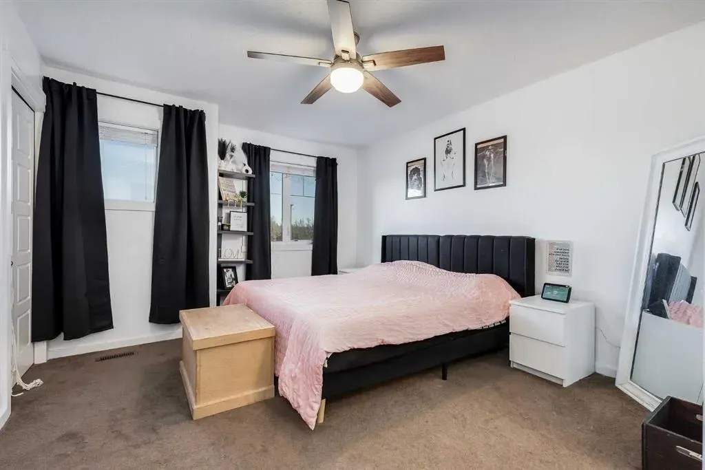 2400 Ravenswood View SE, #1307