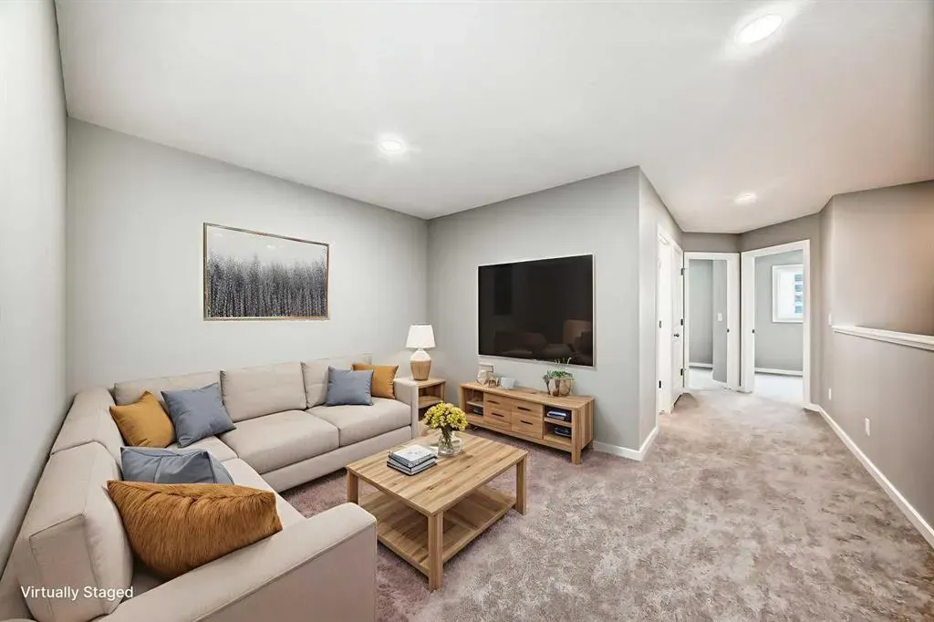 147 Bartlett Crescent SE