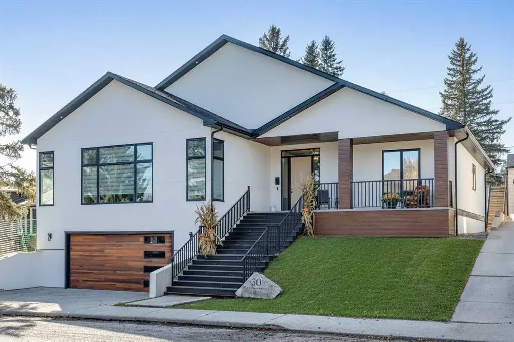 30 Roselawn Crescent NW