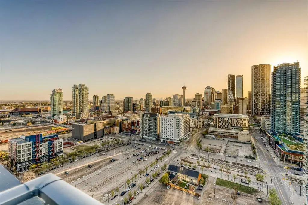 615 6 Avenue SE, #210