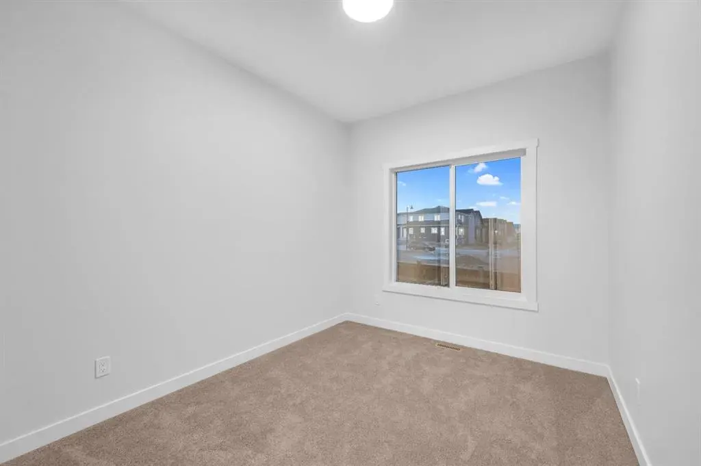 70 Homestead Common NE