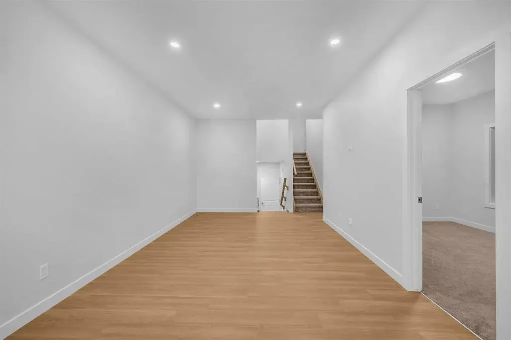 70 Homestead Common NE