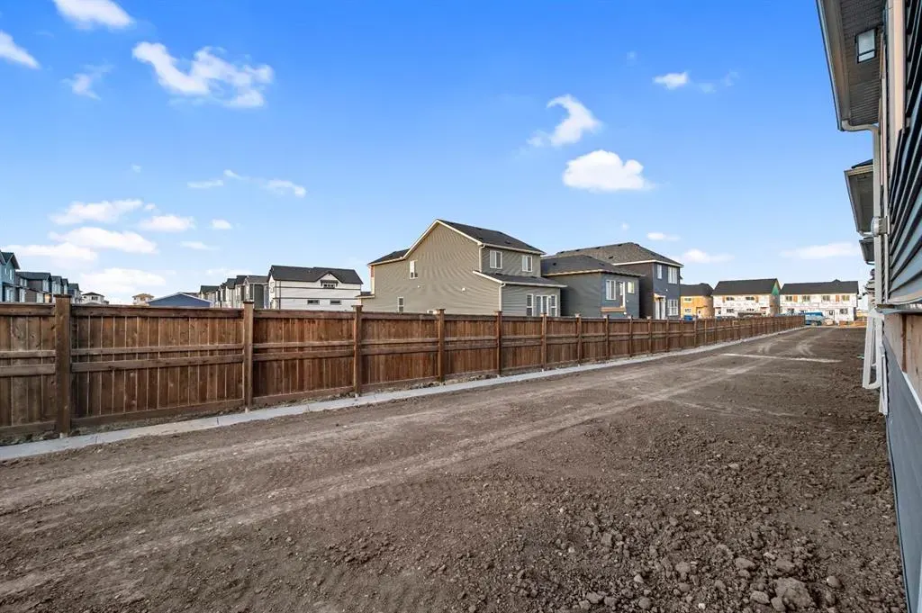 70 Homestead Common NE